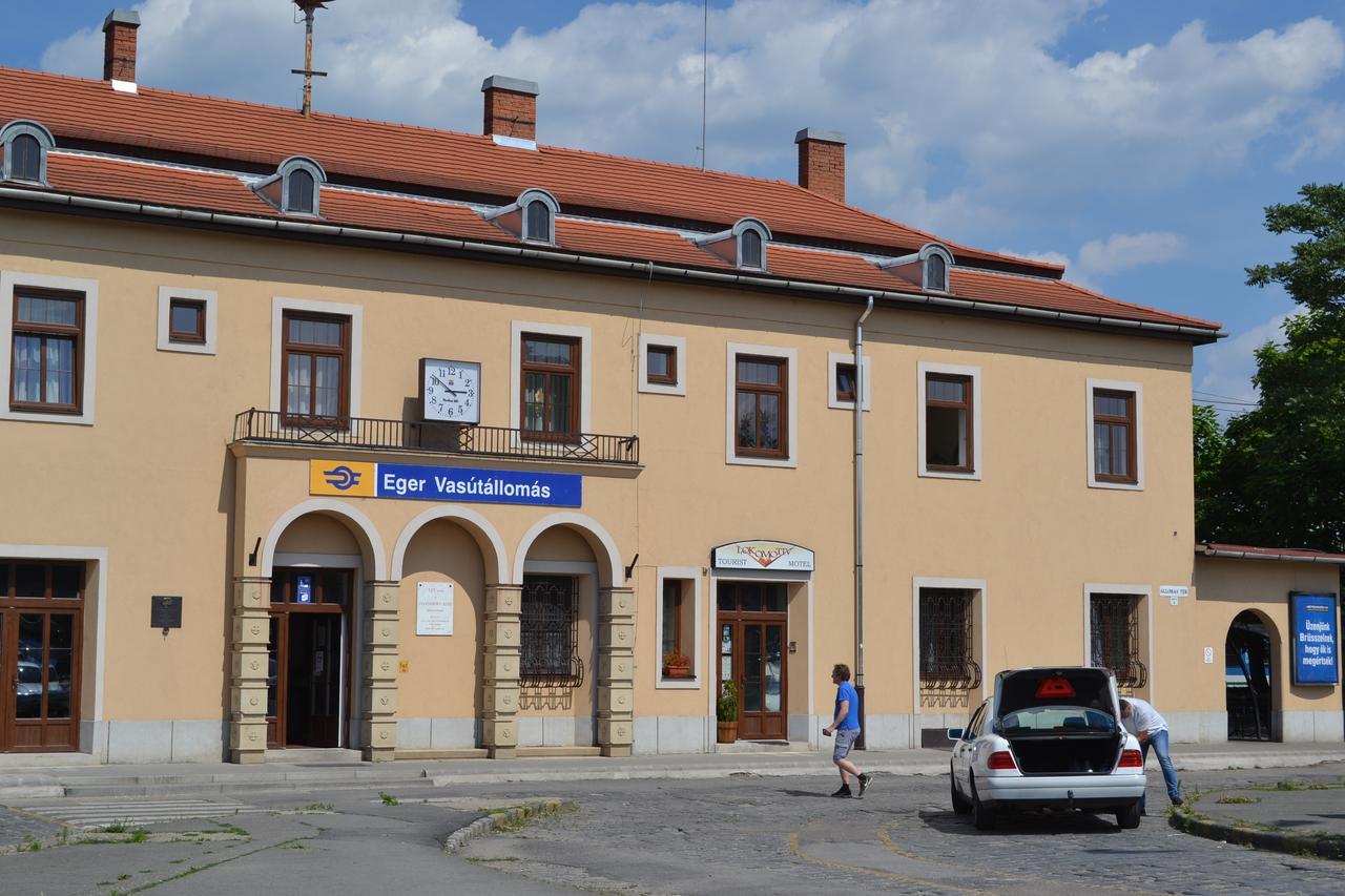 Lokomotiv Motel Eger Bagian luar foto